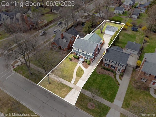 797 Washington Rd, Grosse Pointe, MI 48230 - aerial view of residential area with property parcel outlined