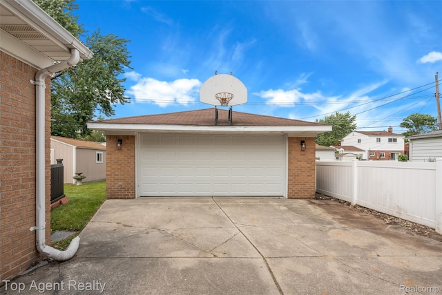32532 Steinhauer St, Westland, MI 48186 - view of detached garage
