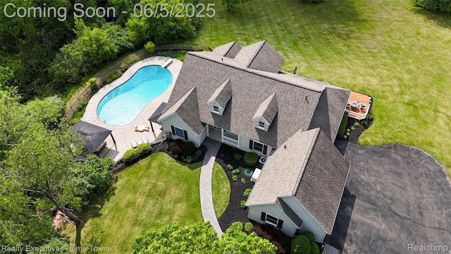 13999 French Ln, Davisburg, MI 48350 - view from above of property featuring a pool area