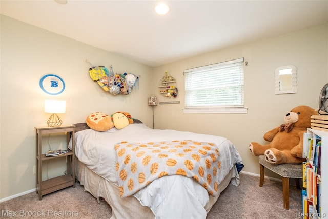 2655 Aspen Ln, Bloomfield Hills, MI 48302 - bedroom featuring carpet and baseboards