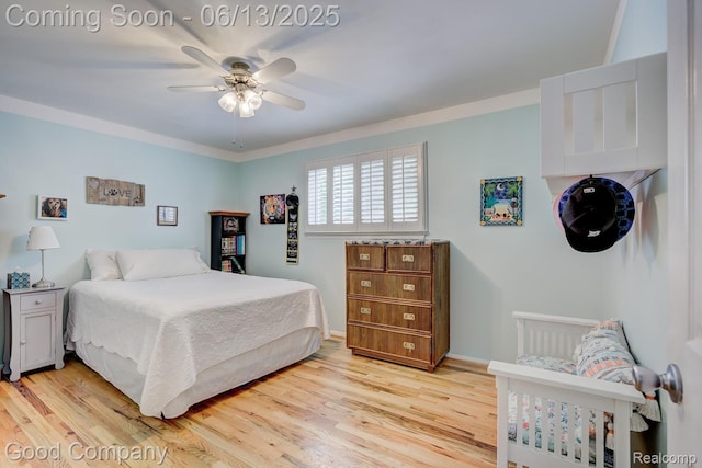 1378 Surrey Hts, Westland, MI 48186 - bedroom with light wood finished floors and ceiling fan