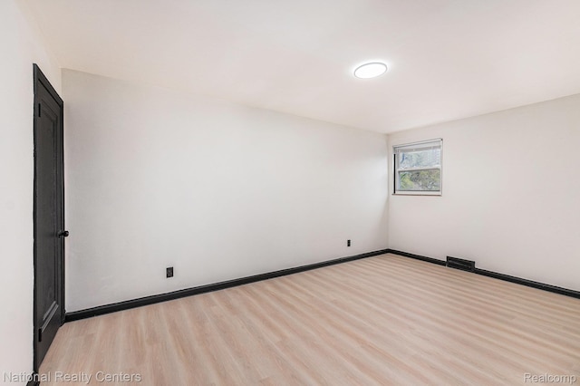 18691 Greenlawn St, Detroit, MI 48221 - spare room with light wood-type flooring and baseboards