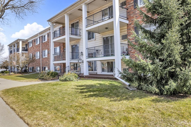 806 W Michigan Ave Unit 201E, Jackson, MI 49202 - view of building exterior