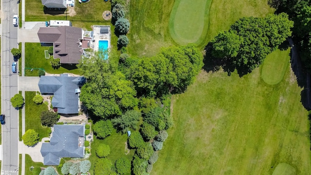 353 Golfside Dr, Lapeer, MI 48446 - aerial perspective of suburban area featuring a pool