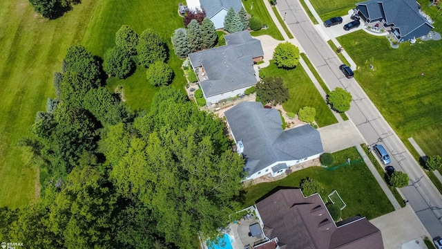 353 Golfside Dr, Lapeer, MI 48446 - aerial perspective of suburban area
