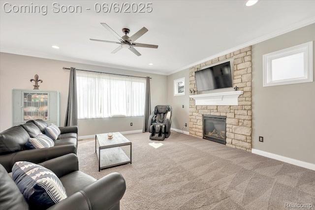 343 Hidden Riv E, Holly, MI 48442 - carpeted living room with a ceiling fan, ornamental molding, baseboards, a fireplace, and recessed lighting
