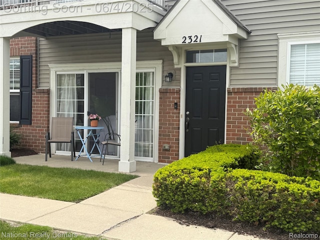 2321 Arcadia Dr, Canton, MI 48188 - photo 2