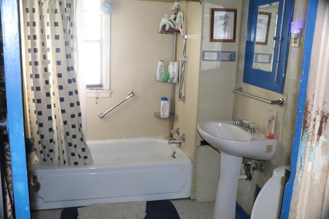 1223 Bemis St SE, Grand Rapids, MI 49506 - full bathroom with shower / bathtub combination with curtain, a sink, and toilet