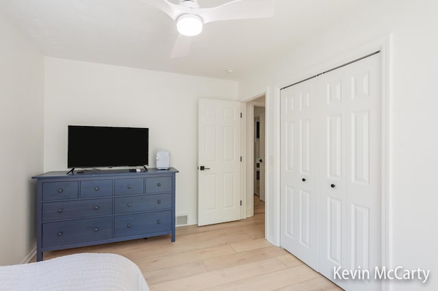 1731 Edgewood Ave SE, Grand Rapids, MI 49506 - bedroom featuring light wood finished floors, a closet, and a ceiling fan
