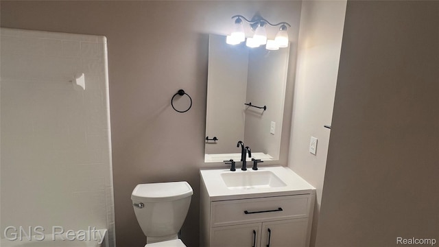 604 Millard Ave, Royal Oak, MI 48073 - full bath featuring toilet, vanity, and a shower