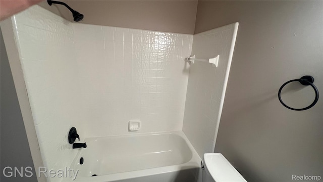 604 Millard Ave, Royal Oak, MI 48073 - bathroom featuring tub / shower combination and toilet