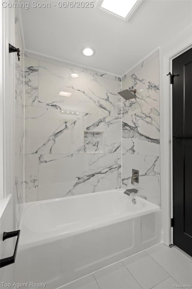 1703 N Blair Ave, Royal Oak, MI 48067 - full bathroom featuring shower / washtub combination and recessed lighting