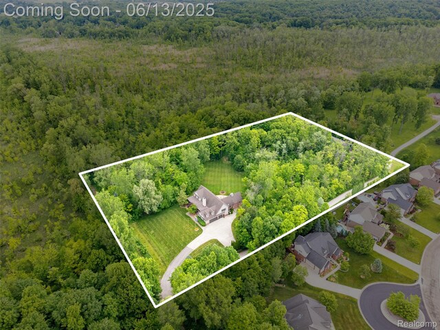4230 Mill Lake Rd, Lake Orion, MI 48360 - aerial view of property's location with property boundaries highlighted