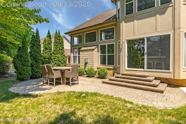 3788 High Grove Way, Lake Orion, MI 48360 - back of house featuring a patio area, a lawn, and entry steps