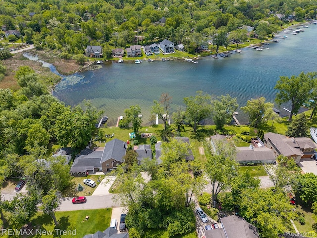 4044 Fieldview Ave, West Bloomfield, MI 48324 - aerial perspective of suburban area featuring a nearby body of water