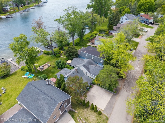4044 Fieldview Ave, West Bloomfield, MI 48324 - aerial perspective of suburban area featuring a large body of water