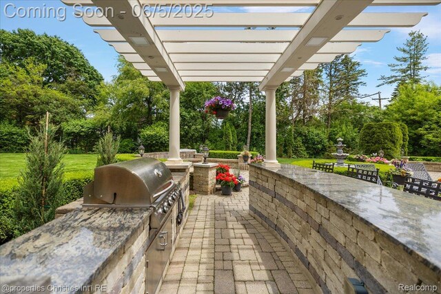 328 Barden Rd, Bloomfield Hills, MI 48304 - photo 21