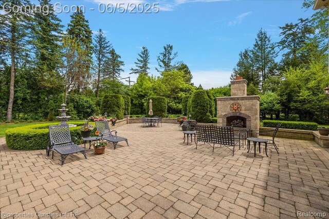 328 Barden Rd, Bloomfield Hills, MI 48304 - photo 23