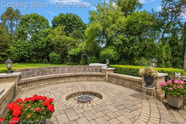 328 Barden Rd, Bloomfield Hills, MI 48304 - photo 26