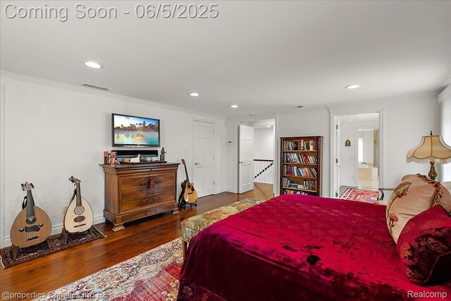 328 Barden Rd, Bloomfield Hills, MI 48304 - photo 59