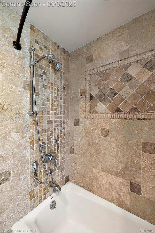 328 Barden Rd, Bloomfield Hills, MI 48304 - photo 88