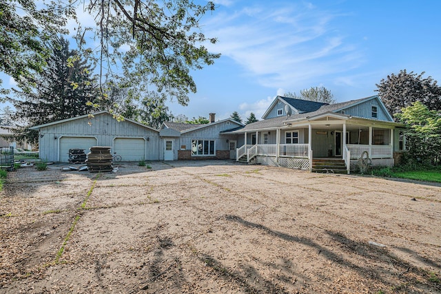 19146 Fairchild Rd, Constantine, MI 49042 - view of front facade featuring a porch