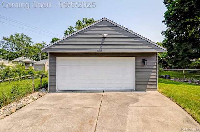 2231 Parker St, Dearborn, MI 48124 - view of detached garage