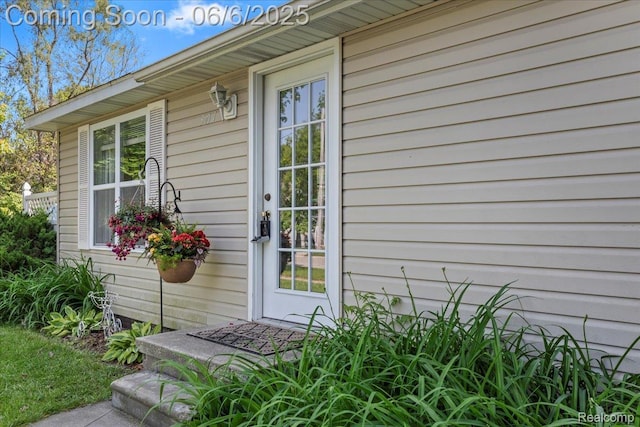 501 Front St, Holly, MI 48442 - view of entrance to property