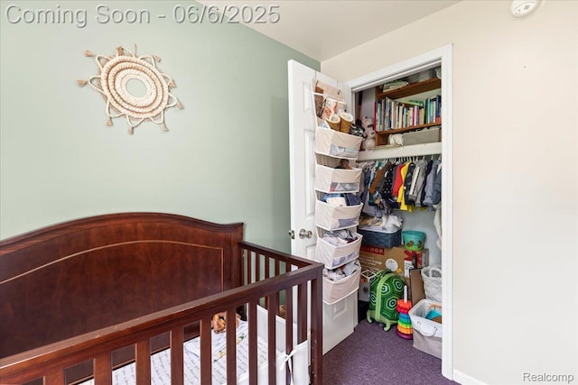 501 Front St, Holly, MI 48442 - carpeted bedroom with a closet