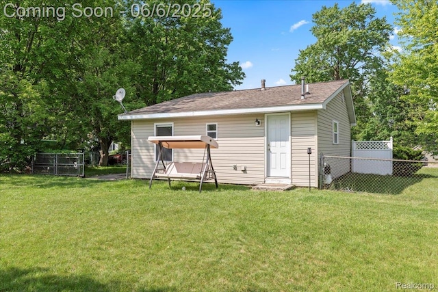 501 Front St, Holly, MI 48442 - view of rear view of property