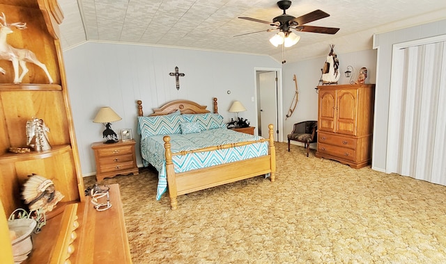 1308 Beaver Rd, Bitely, MI 49309 - bedroom with ornamental molding, carpet, a ceiling fan, and vaulted ceiling