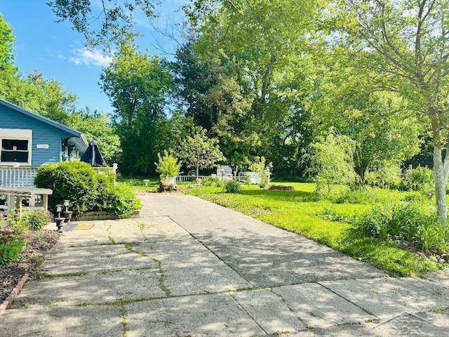 2093 California Ave, Bridgeport, MI 48601 - view of patio / terrace featuring driveway