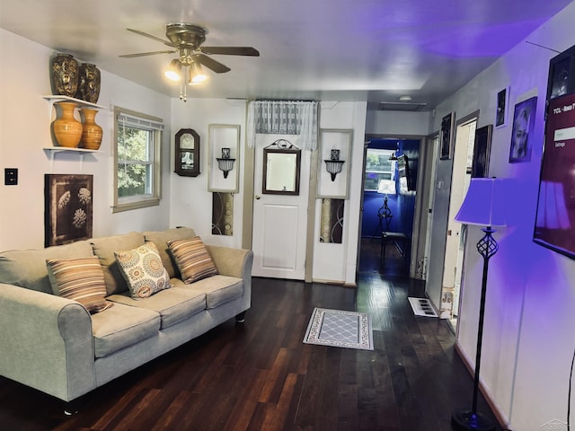 2093 California Ave, Bridgeport, MI 48601 - living room featuring wood finished floors and a ceiling fan