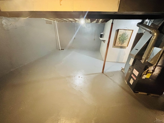 2093 California Ave, Bridgeport, MI 48601 - unfinished basement with heating unit
