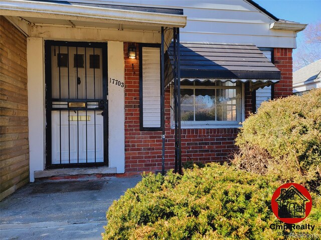 17703 Woodbine St, Detroit, MI 48219 - photo 2