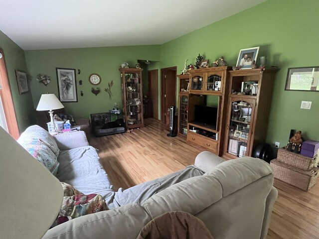 2168 S Lorenz Rd, Tawas City, MI 48763