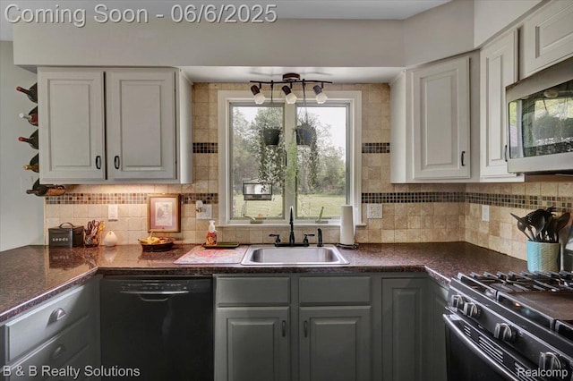 440 Jonathon Dr, Almont, MI 48003 - photo 11
