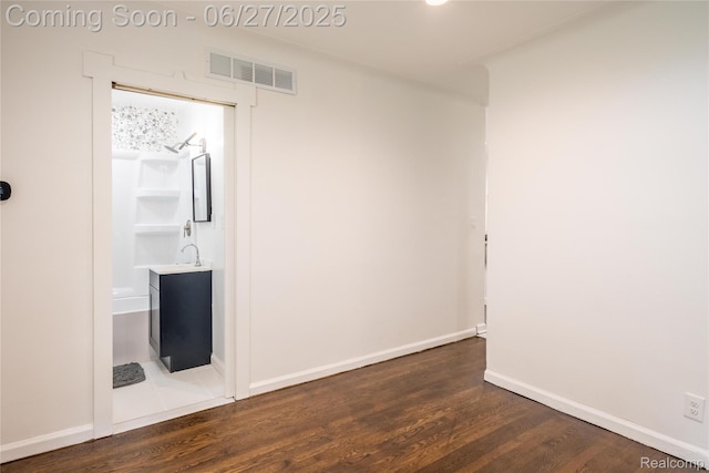 18711 Dalby St, Livonia, MI 48240 - photo 8