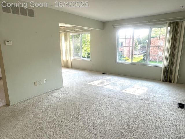 29330 Hoover Rd Unit 330, Warren, MI 48093 - view of carpeted empty room