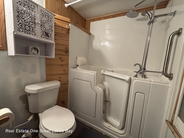 8446 Bamfield Rd, South Branch, MI 48761 - full bathroom with toilet
