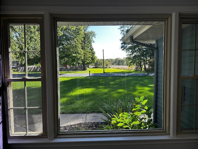 775 Riverview Dr, Plainwell, MI 49080 - detailed view