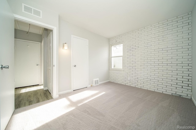 967 Keith St, Oxford, MI 48371 - unfurnished bedroom featuring attic access, carpet flooring, and baseboards