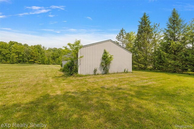 14721 Terry Rd, Berlin, MI 48002