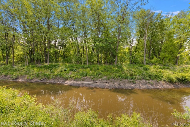 14721 Terry Rd, Berlin, MI 48002