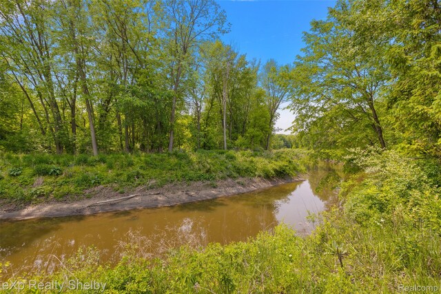 14721 Terry Rd, Berlin, MI 48002