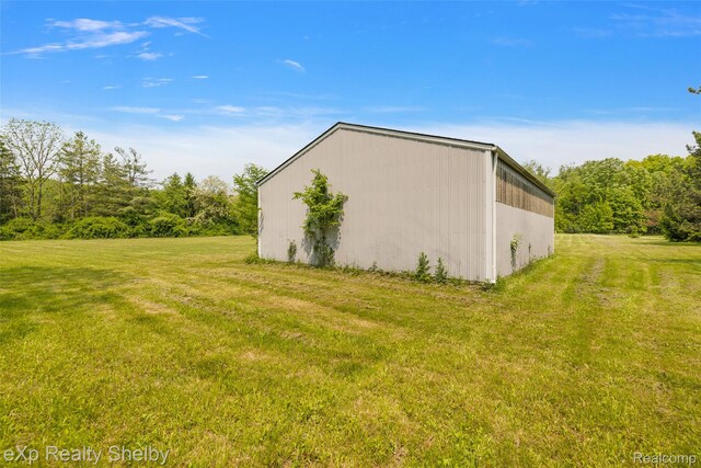 14721 Terry Rd, Berlin, MI 48002