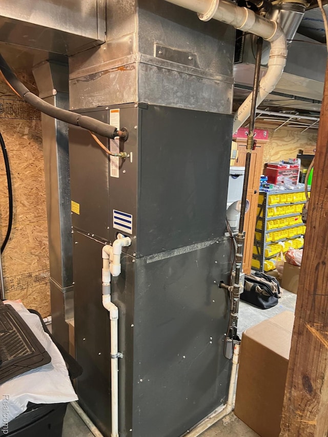 3742 W Barnes Lake Rd, Columbiaville, MI 48421 - utilities featuring heating unit