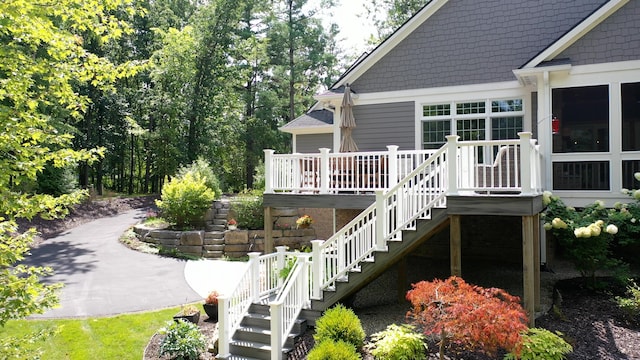 8680 Dexter Pinckney Rd, Pinckney, MI 48169 - wooden terrace with stairway