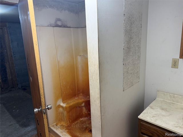 497 River Rd, Otsego, MI 49078 - bathroom with vanity
