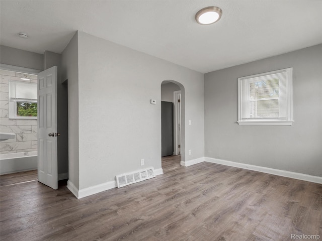 20805 S Chrysler Dr, Hazel Park, MI 48030 - photo 3